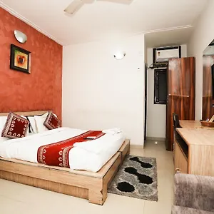 3* Hotel Om Paradise Near Igi Delhi Airport